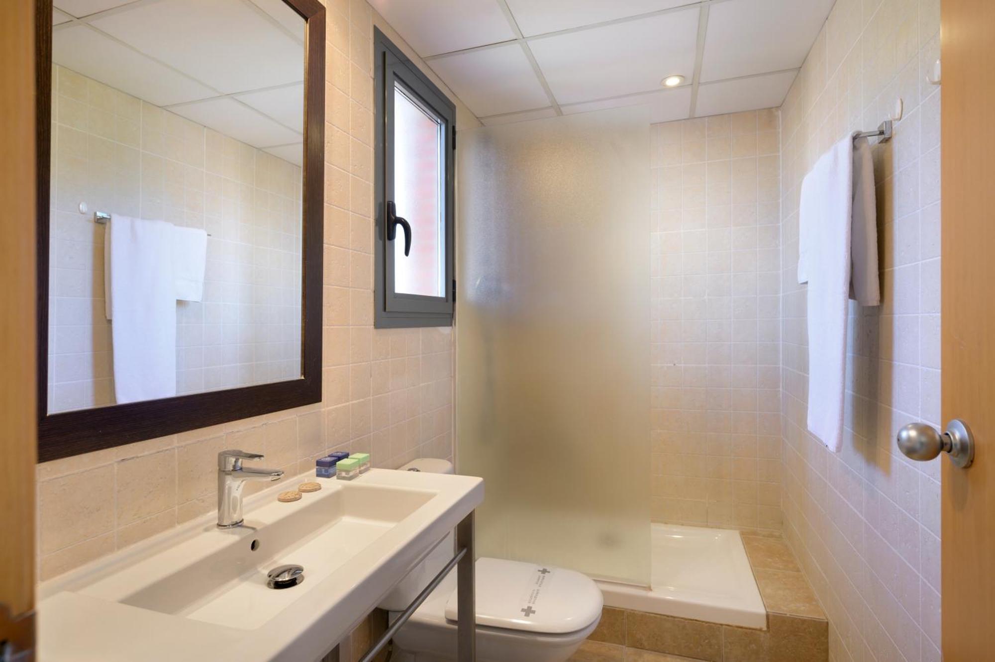 Aparthotel Sg Costa Bcn 2*