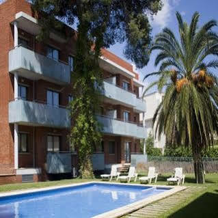 Sg Costa Bcn Aparthotel 2*
