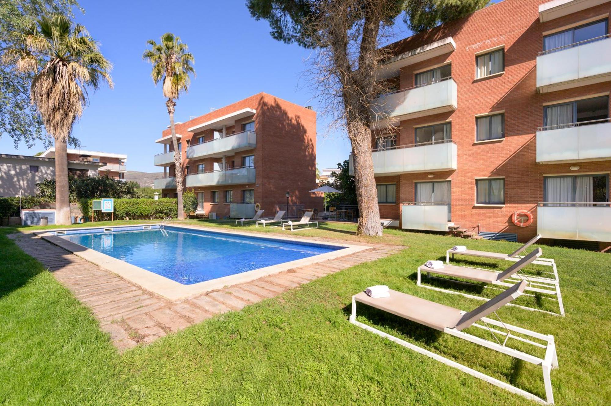 Sg Costa Bcn Aparthotel Castelldefels